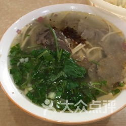 老五牛肉汤英华路店 冬日暖心，汤浓肉嫩