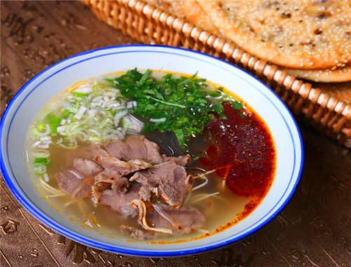 聚香园牛肉汤 一碗浓郁到骨髓的淮南风味